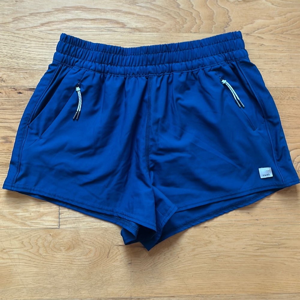Blue Vuori Dash short size Small